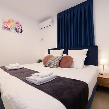 Yalarent Migdalor Boutique Apartments With Sea Views Tiberias Exterior photo